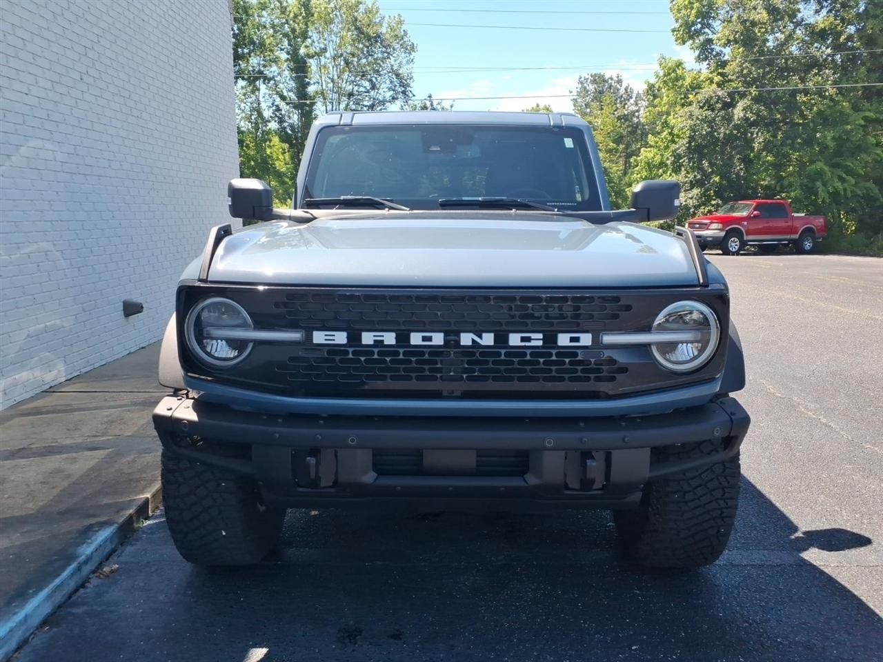 ford bronco 4-door 2024 1FMEE2BP8RLB47025 image ford bronco 4-door 2024 1FMEE2BP8RLB47025 image
